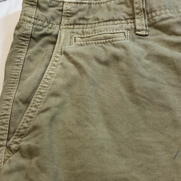 American Eagle Men’s Flat front shorts longer length size 28 - Picture 6 of 11